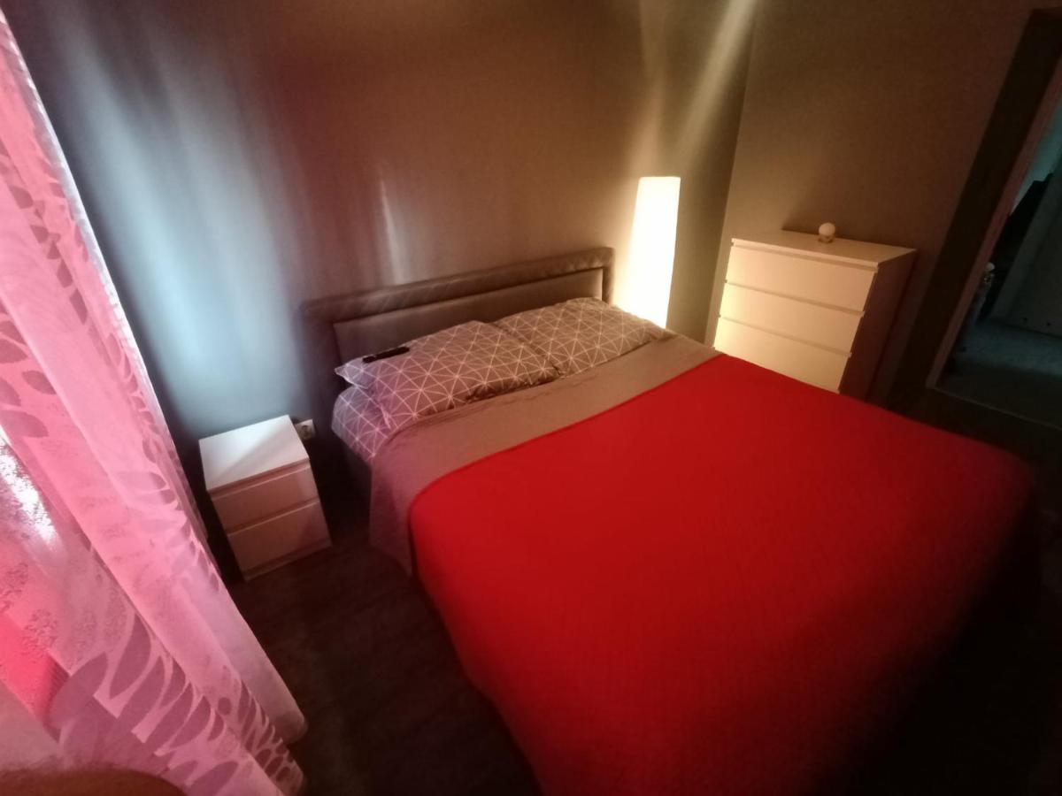 Apartament Przy Dworcu W Sanoku Luaran gambar