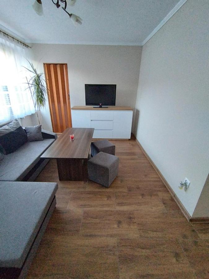 Apartament Przy Dworcu W Sanoku Luaran gambar