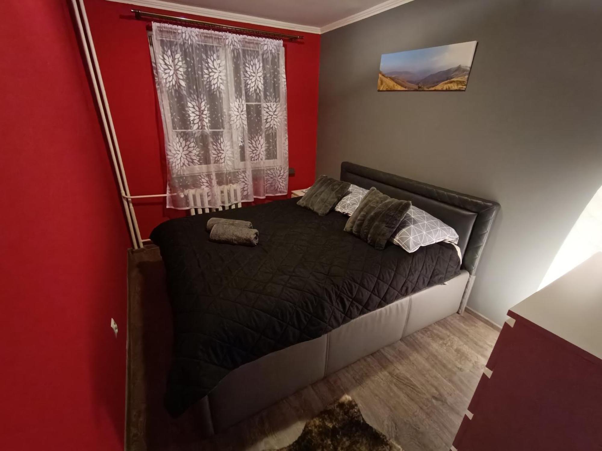 Apartament Przy Dworcu W Sanoku Luaran gambar